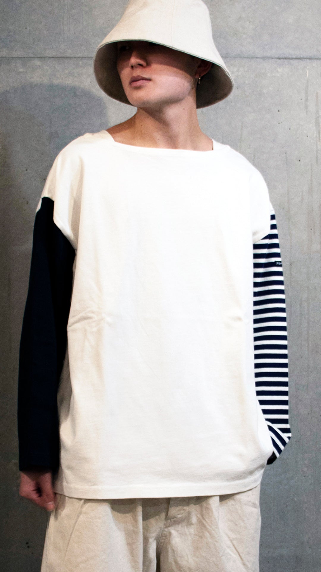 BOAT NECK LONG SLEEVE T-SHIRTS(CRAZY ver.)
